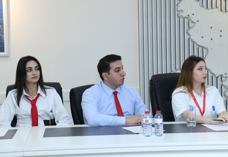 İİTKM-də “İslahat Könüllüləri”nin “Təhlükəsizlik mədəniyyəti və risklərin idarə edilməsi” mövzusunda maarifləndirici görüşü keçirilib