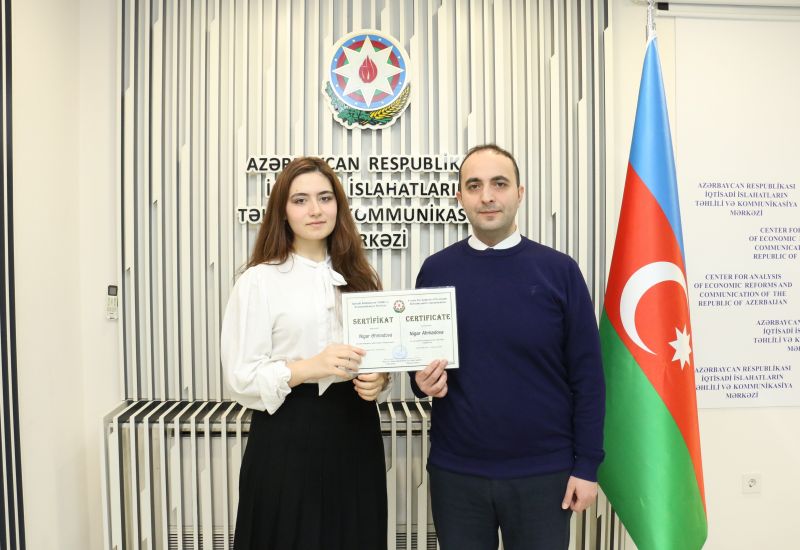 İSLAHAT KÖNÜLLÜLƏRİNİN TƏQDİMATI