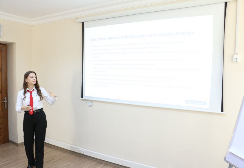 İslahat könüllülərinin təqdimatları keçirilib