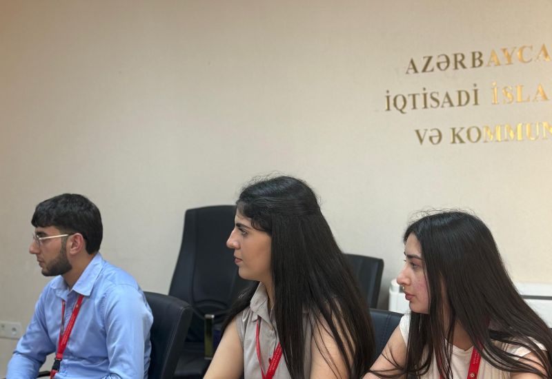 İqtisadi İslahatların Təhlili və Kommunikasiya Mərkəzində Xəzər Universitetinin tələbələri istehsalat təcrübəsi keçəcək