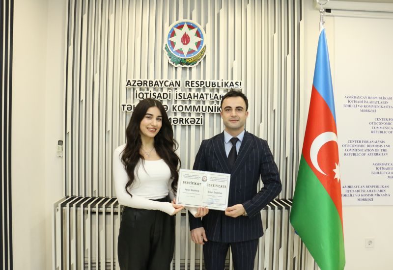 İslahat könüllülərinin təqdimatları keçirilib