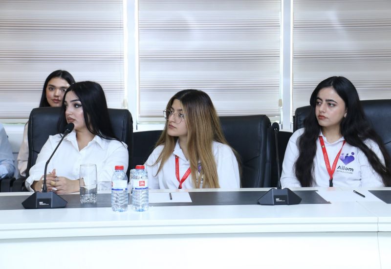 İİTKM-də “İslahat Könüllüləri”nin “Təhlükəsizlik mədəniyyəti və risklərin idarə edilməsi” mövzusunda maarifləndirici görüşü keçirilib
