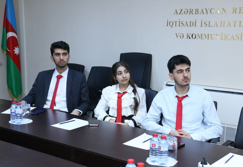 İslahat könüllülərinin təqdimatları keçirilib