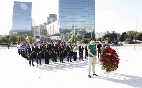 İslahat Könüllüləri və ölkənin aparıcı könüllü təşkilatlarının rəhbər və nümayəndələri Anım Günü ilə əlaqədar olaraq Zəfər Parkını ziyarət ediblər