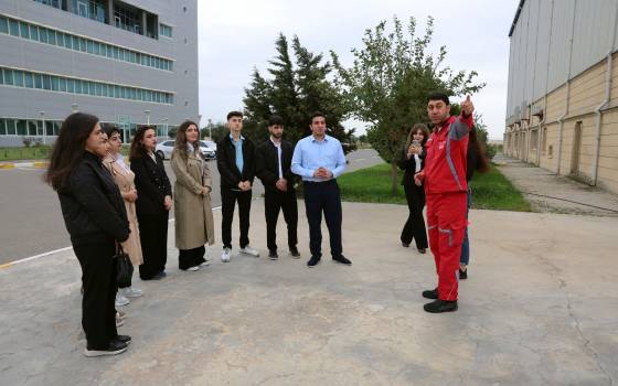 İslahat Könüllüləri Bakı Gəmiqayırma Zavodunu ziyarət ediblər